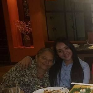 Meet your Posher, Odalis